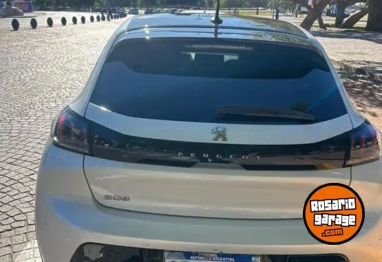 Peugeot 208 Gt Tiptronic 130Cv  2022 - foto 4