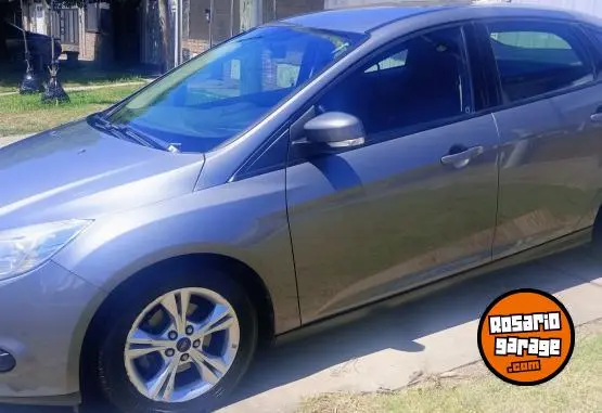 Ford Focus  2014 - foto 2