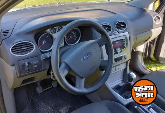 Ford Focus  2010 - foto 4