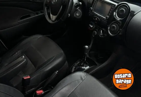 Toyota Etios Platinum  2017 - foto 5