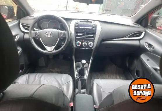 Toyota Yaris Versiã³N Xs  2021 - foto 3