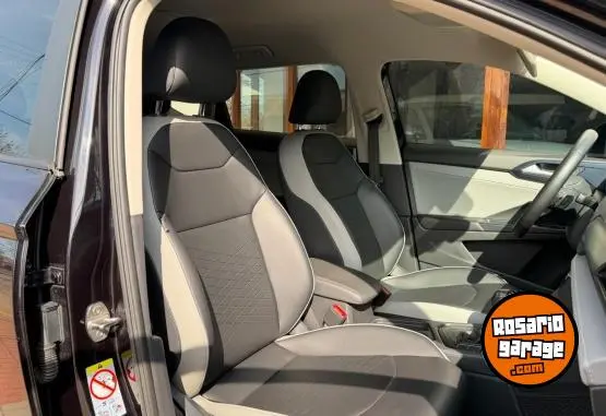 Volkswagen Taos  2023 - foto 3