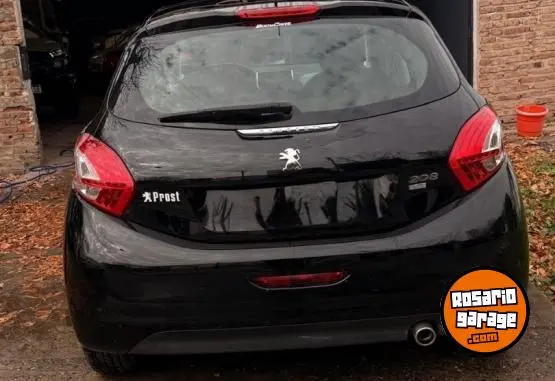 Peugeot 208 1.6Allure Touchscreen  2014 - foto 3
