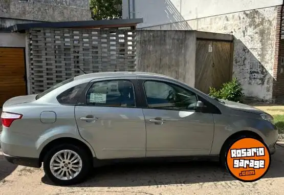Fiat Grand Siena  2016 - foto 2