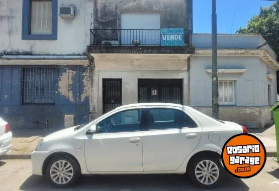 Toyota Etios  2014 - foto 3