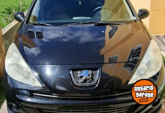 Peugeot 207 1.4 Hdi  2013 - foto 2