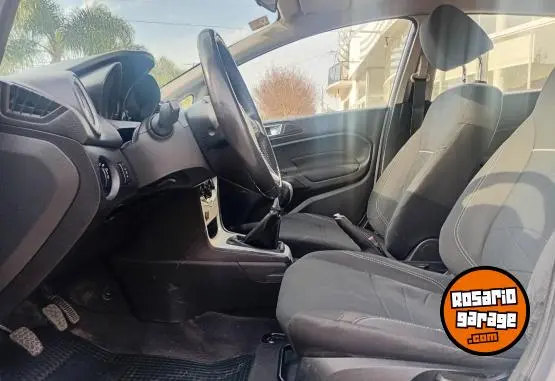 Ford Fiesta Kinetic Se Plus  2013 - foto 5