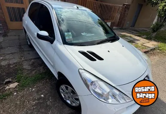 Peugeot 2013/ 207 Compact 1.4  2013 - foto 2