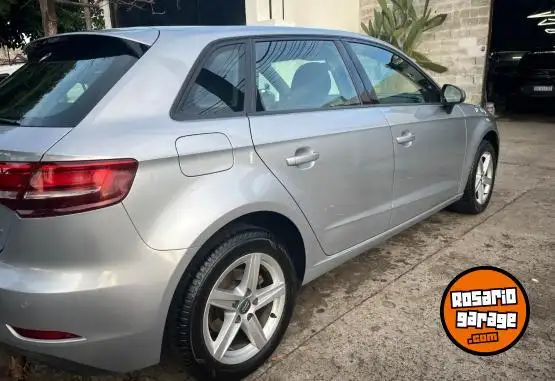 Audi A3  2017 - foto 3