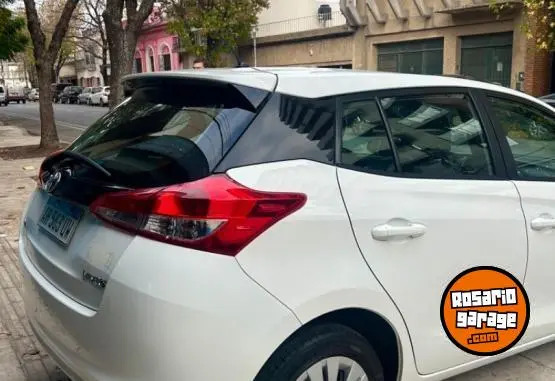 Toyota Yaris Xs Cvt  2025 - foto 5