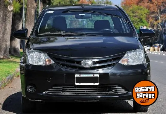 Toyota Etios X Sedan  2015 - foto 5