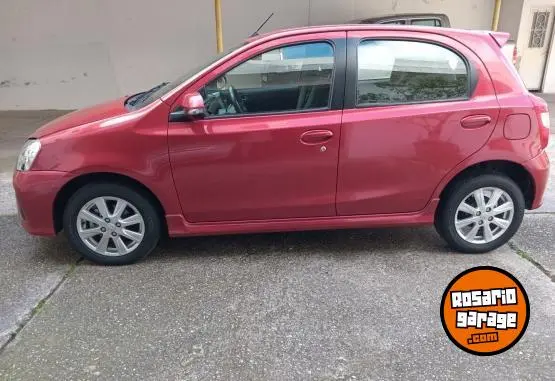 Toyota Etios 1.5 Xls Full 6M/T  2018 - foto 2