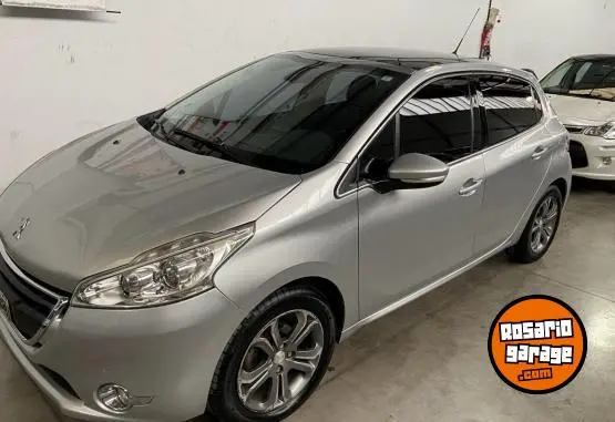 Peugeot 208 Feline 2015  2015 - foto 2