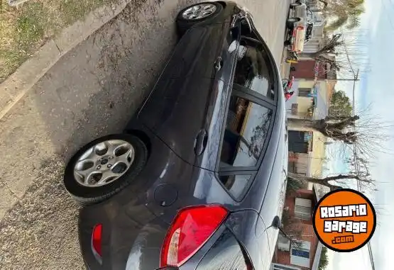 Ford Fiesta Kinetic  2013 - foto 3