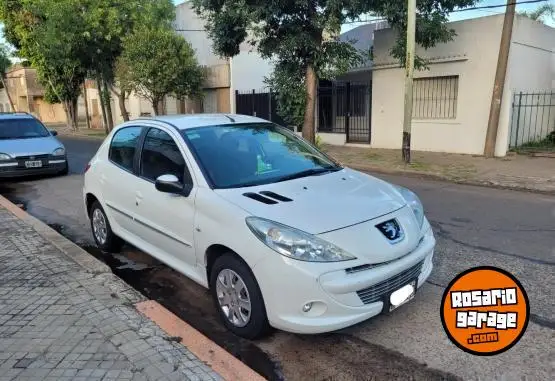 Peugeot 207  2013 - foto 1