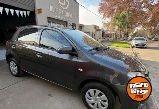 Toyota Etios X 1.5 2021 - foto 1