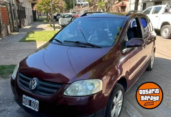 Volkswagen Suran 1.6 Highline Gnc  2008 - foto 1