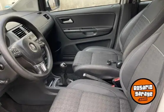 Volkswagen Suran 1.6 Trendline 2015  2015 - foto 4