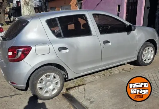Renault Sandero  2018 - foto 2