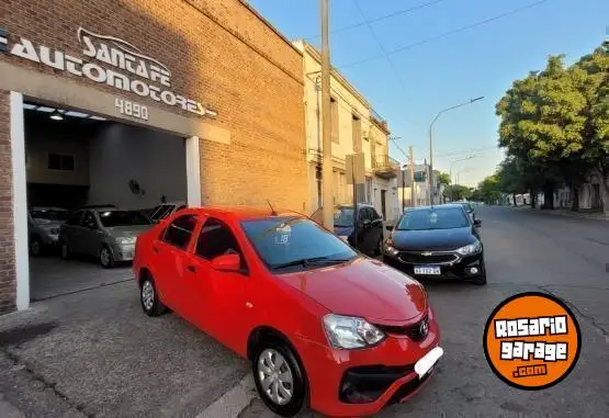 Toyota Etios  2018 - foto 1