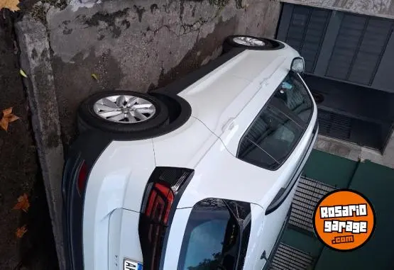 Volkswagen T-Cross  2022 - foto 3