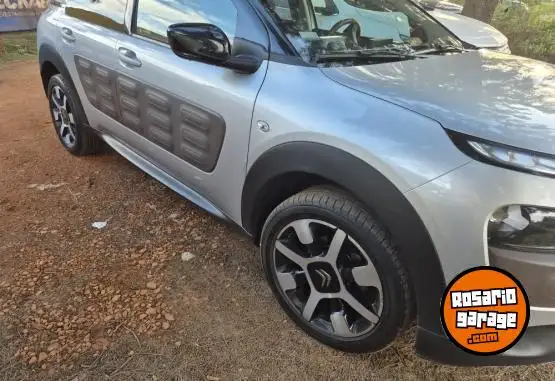 Citroën C4 Cactus Puretech 1.2 T  2018 - foto 2