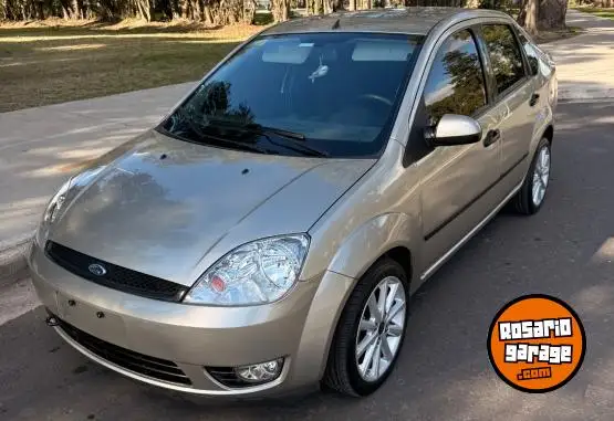 Ford Fiesta Max  2005 - foto 1