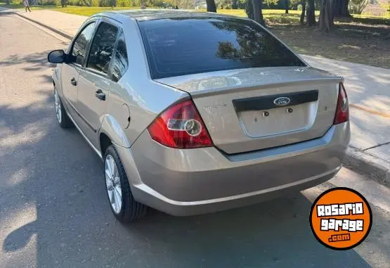 Ford Fiesta Max  2005 - foto 3
