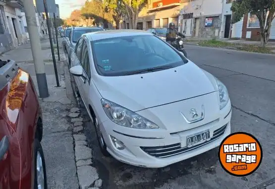 Peugeot 408 Hdi Allure Con Navega  2014 - foto 4