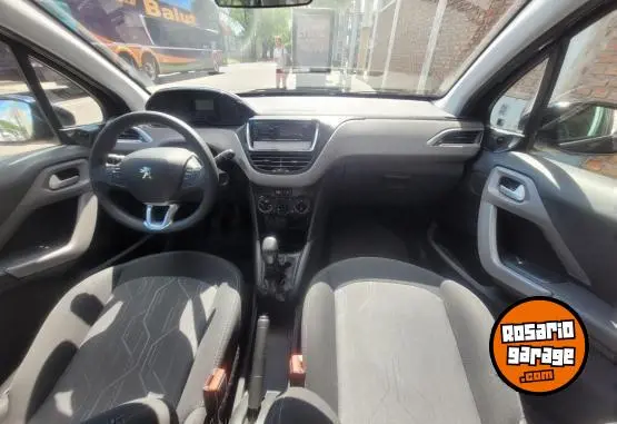 Peugeot 208  2017 - foto 2
