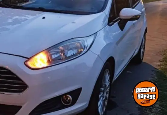 Ford Fiesta Kinetic  2015 - foto 3