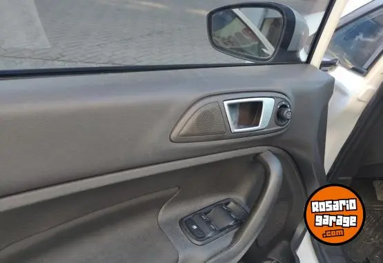 Ford Fiesta Se Plus  2014 - foto 5