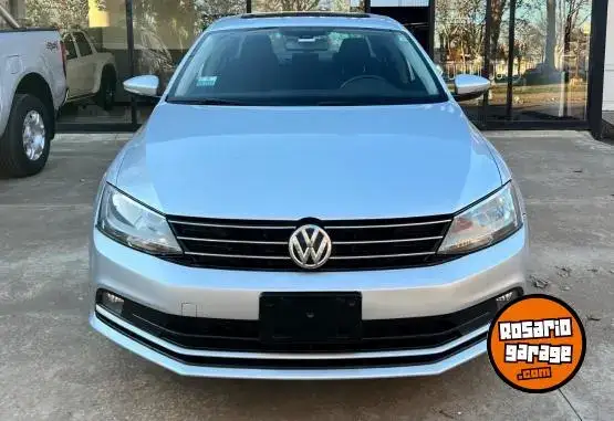 Volkswagen Vento 2.5  2015 - foto 1