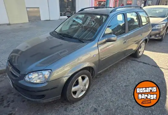 Chevrolet Corsa  2012 - foto 2