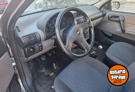Chevrolet Corsa  2012 - foto 4