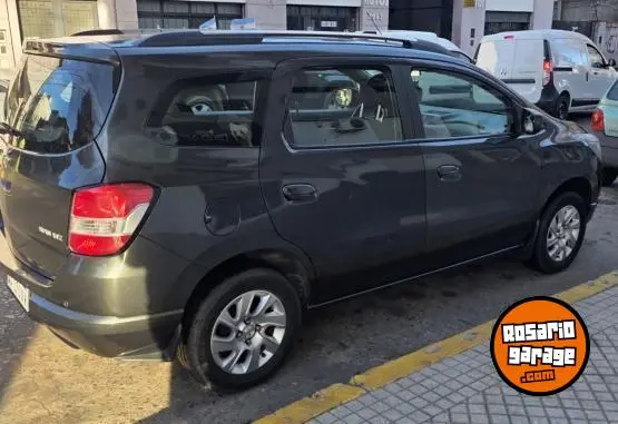 Chevrolet Spin  2016 - foto 2