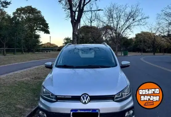 Volkswagen Suran Cross Highline  2017 - foto 1