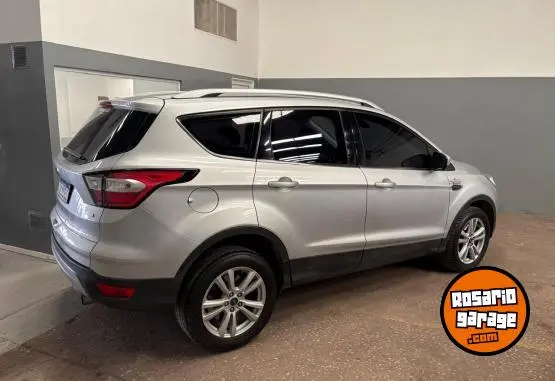 Ford Kuga Sel 2.0 4X2  2017 - foto 3