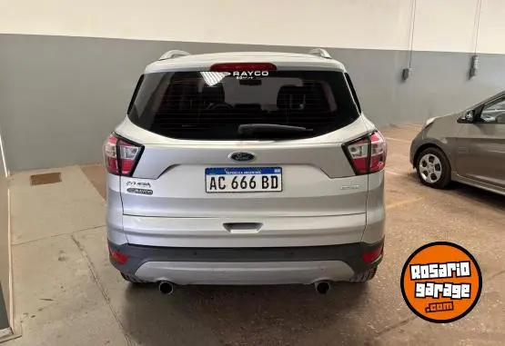 Ford Kuga Sel 2.0 4X2  2017 - foto 4