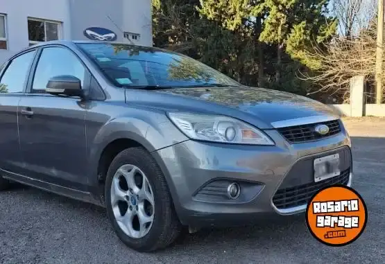 Ford Focus Ghia  2012 - foto 1