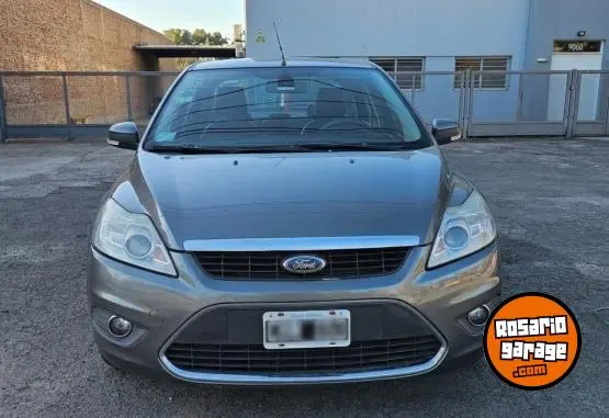 Ford Focus Ghia  2012 - foto 2