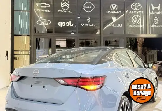 Nissan Exclusive 2.0 Cvt  2026 - foto 2