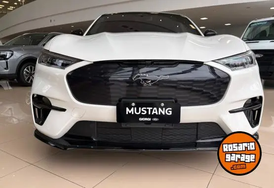Ford Mustang Mach-E Gt  2023 - foto 3