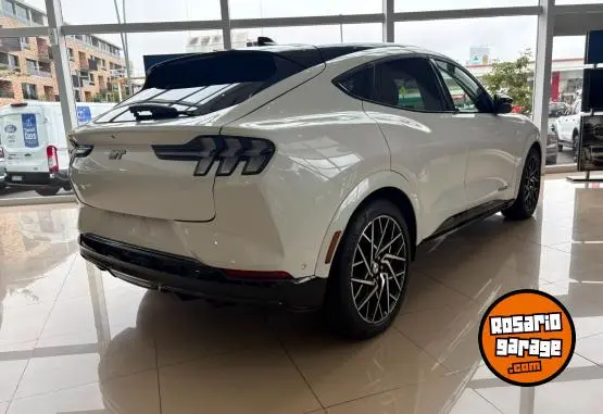 Ford Mustang Mach-E Gt  2023 - foto 5