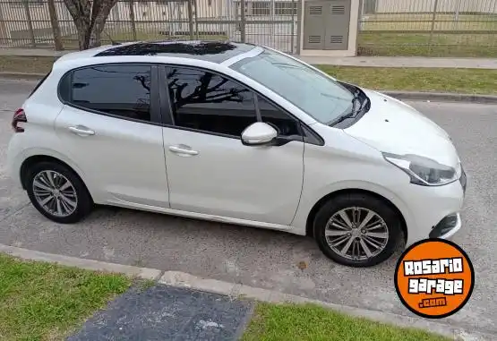 Peugeot 208 Allure  2017 - foto 3