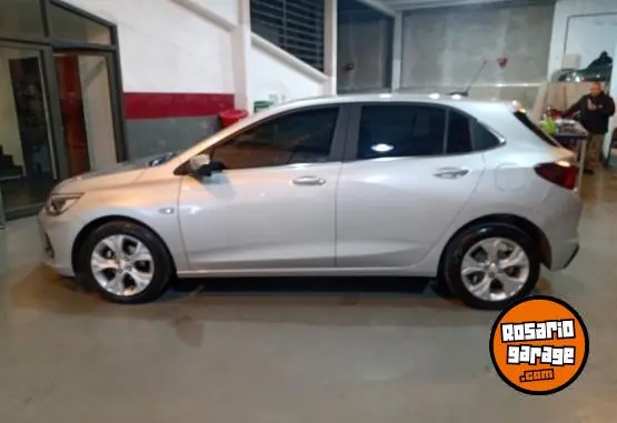 Chevrolet Onix 1.0T Premier 5Ptas  2020 - foto 2