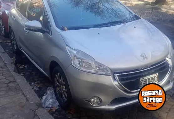 Peugeot 208 Allure Touchrcreen  2014 - foto 3