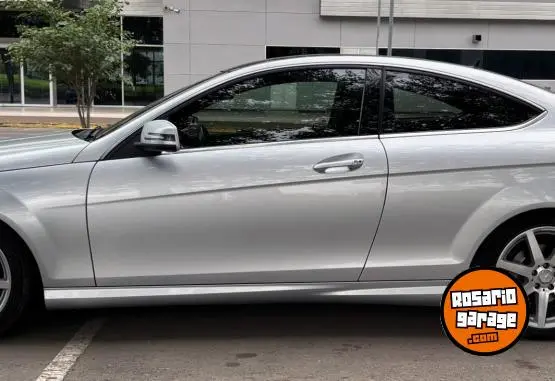 Mercedes-Benz C250 Coupe Avantgarde Sp  2013 - foto 5