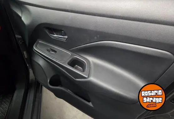 Nissan Versa  2021 - foto 5