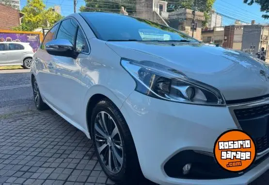 Peugeot 208 Allure Plus Hdi  2018 - foto 4